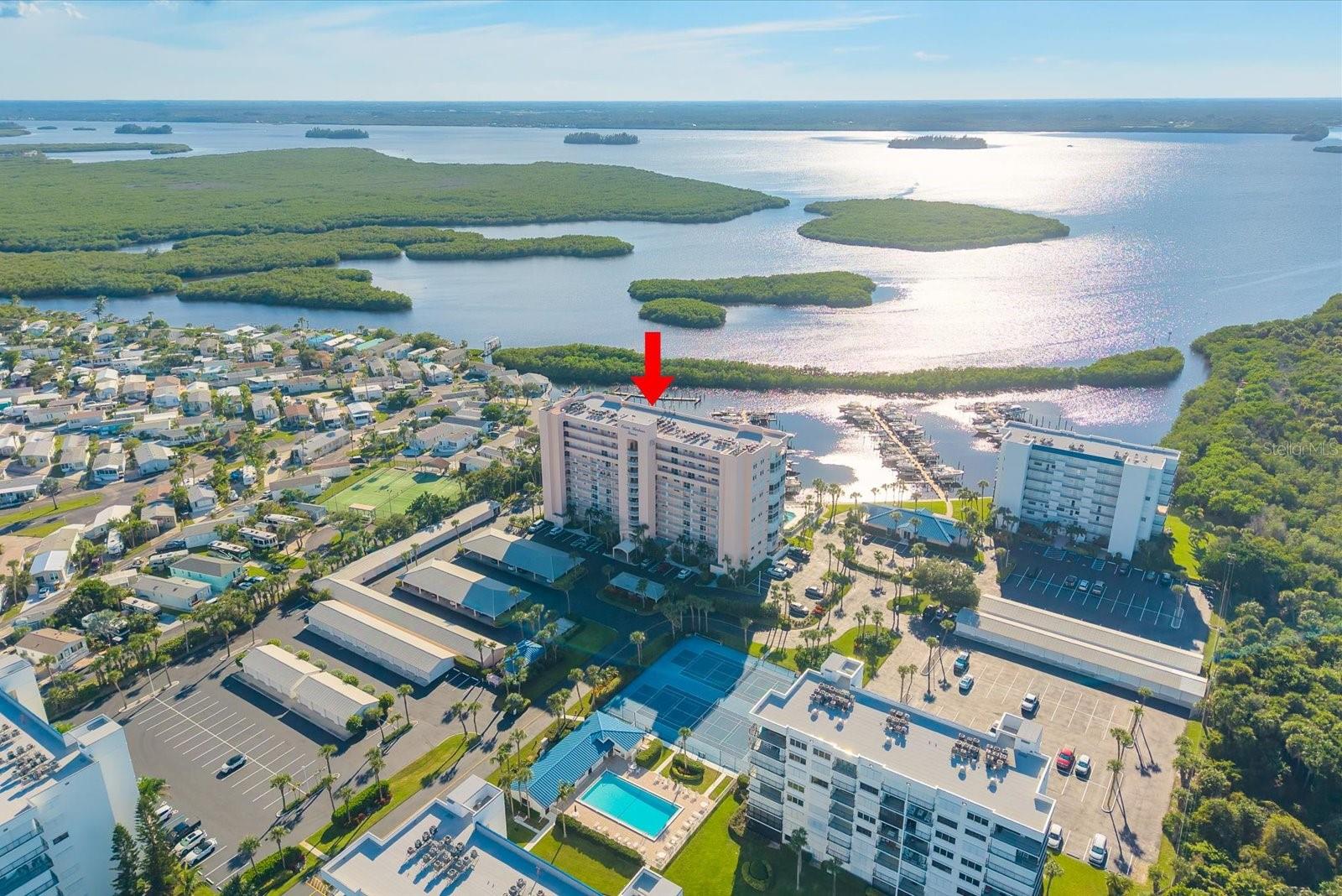 5167 N HIGHWAY A1A 201
