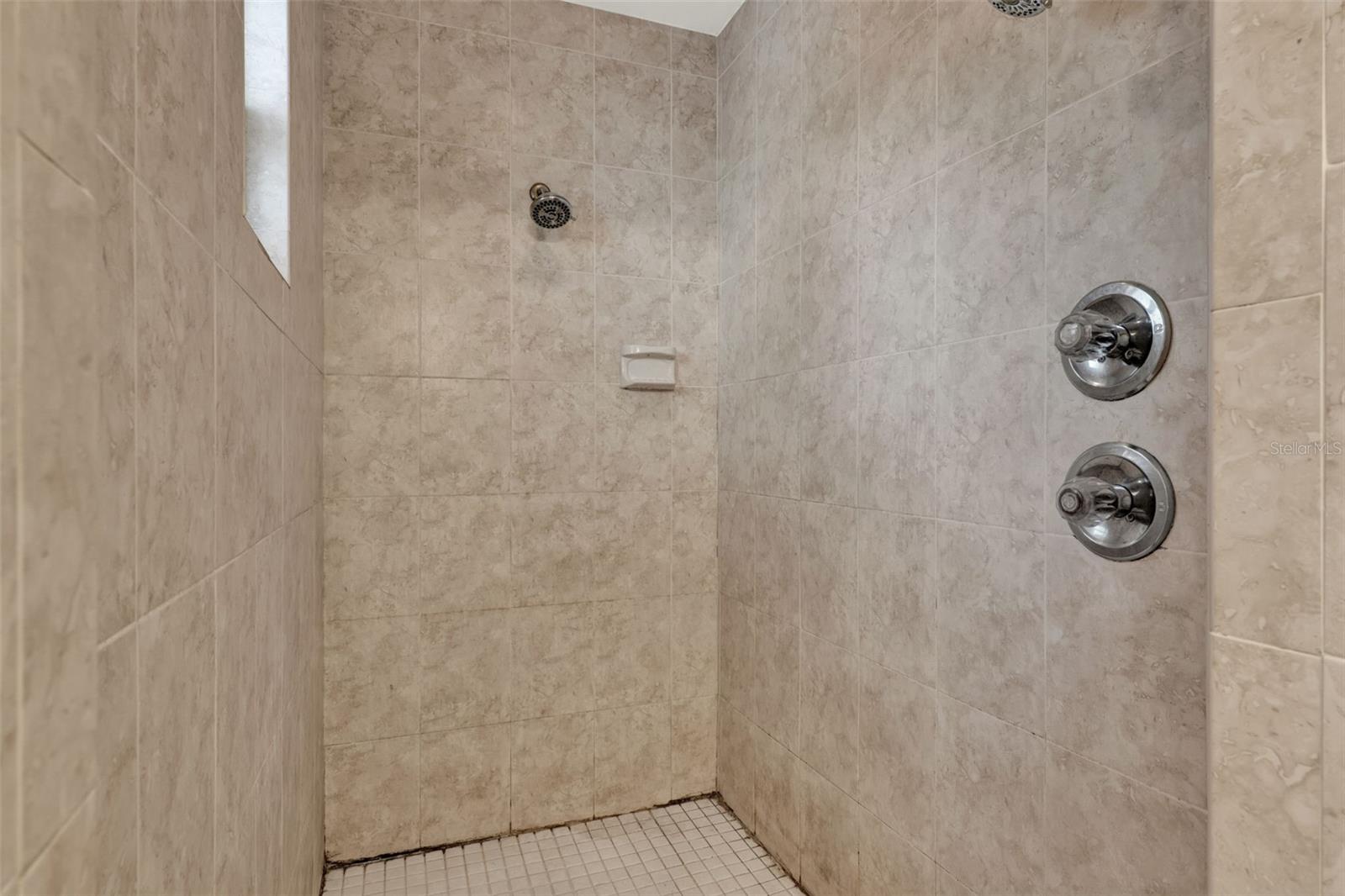 ROCK LAKE SHORES 1ST ADD - Residential