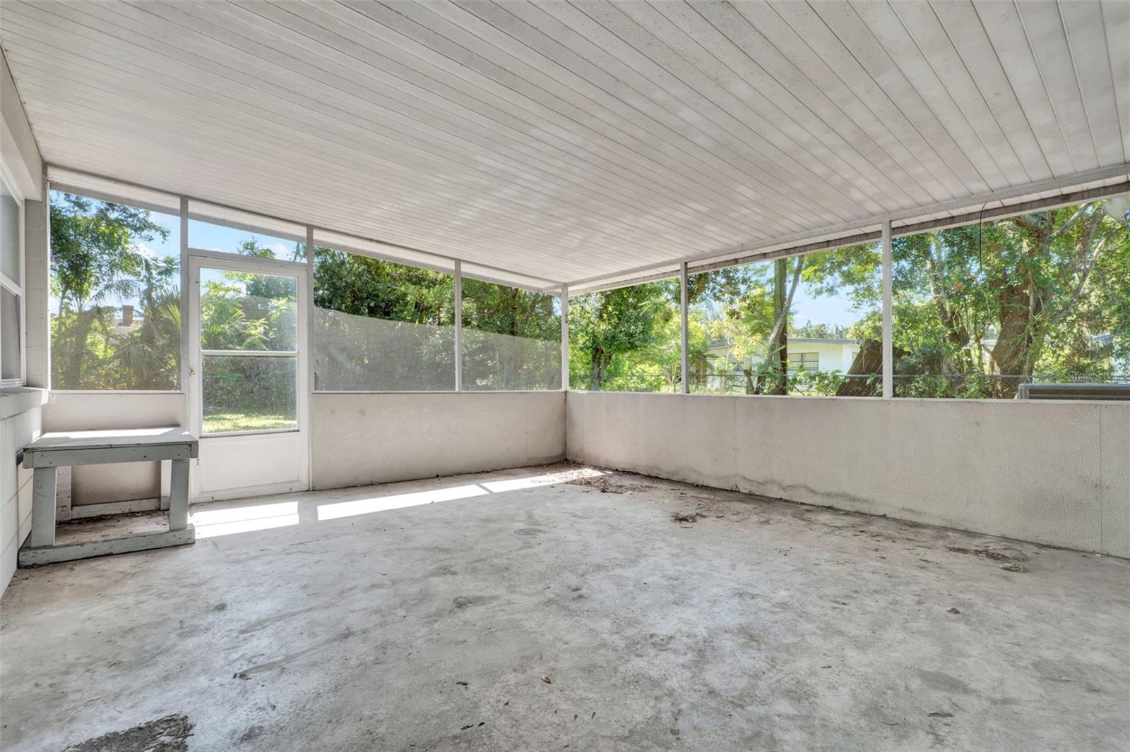 ROCK LAKE SHORES 1ST ADD - Residential