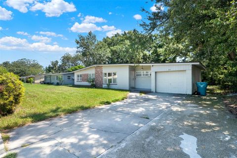 Photo of 417 N Tampa Avenue, Orlando, FL 32805 (MLS # O6399494)
