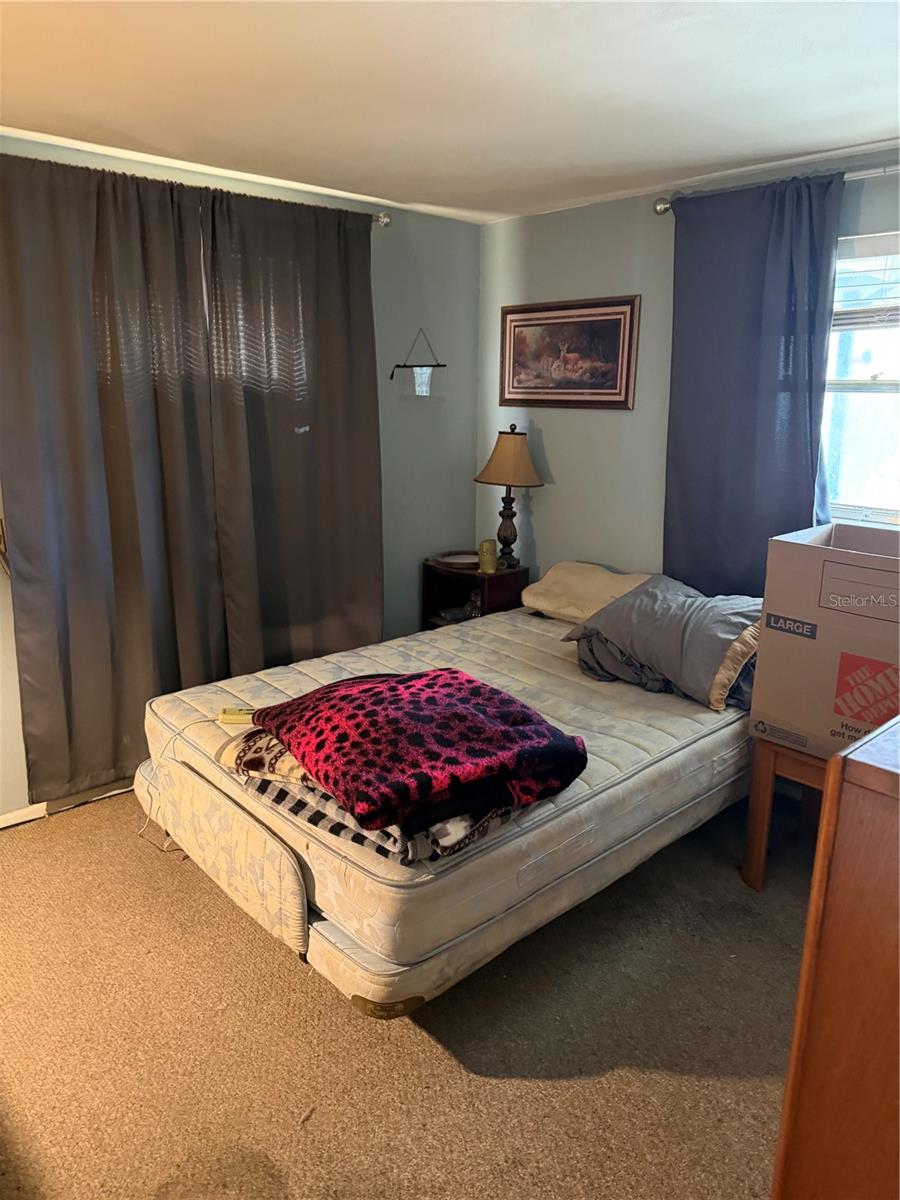 HOLIDAY LAKE ESTATES - Residential