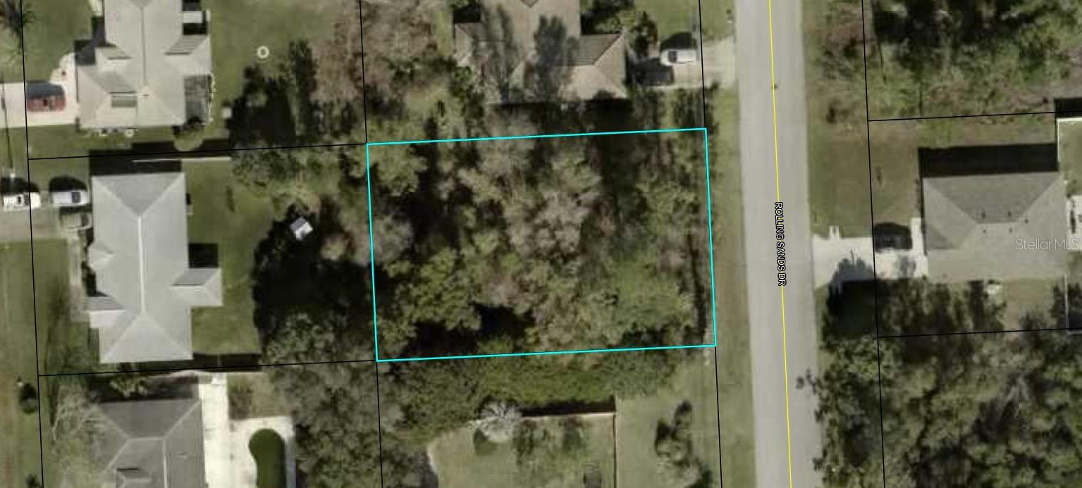This property is centrally located in Palm Coast close to schools: 3.1 miles to Wadsworth Elementary and Buddy Taylor Middle School. Also close to shopping, medical, restaurants and only 10 miles to Flagler Beach where you may enjoy the Atlantic Beaches. Near by walking/jogging trails. Quick access to US1 for an easy commute North to historic Saint Augustine or South to Daytona Beach.