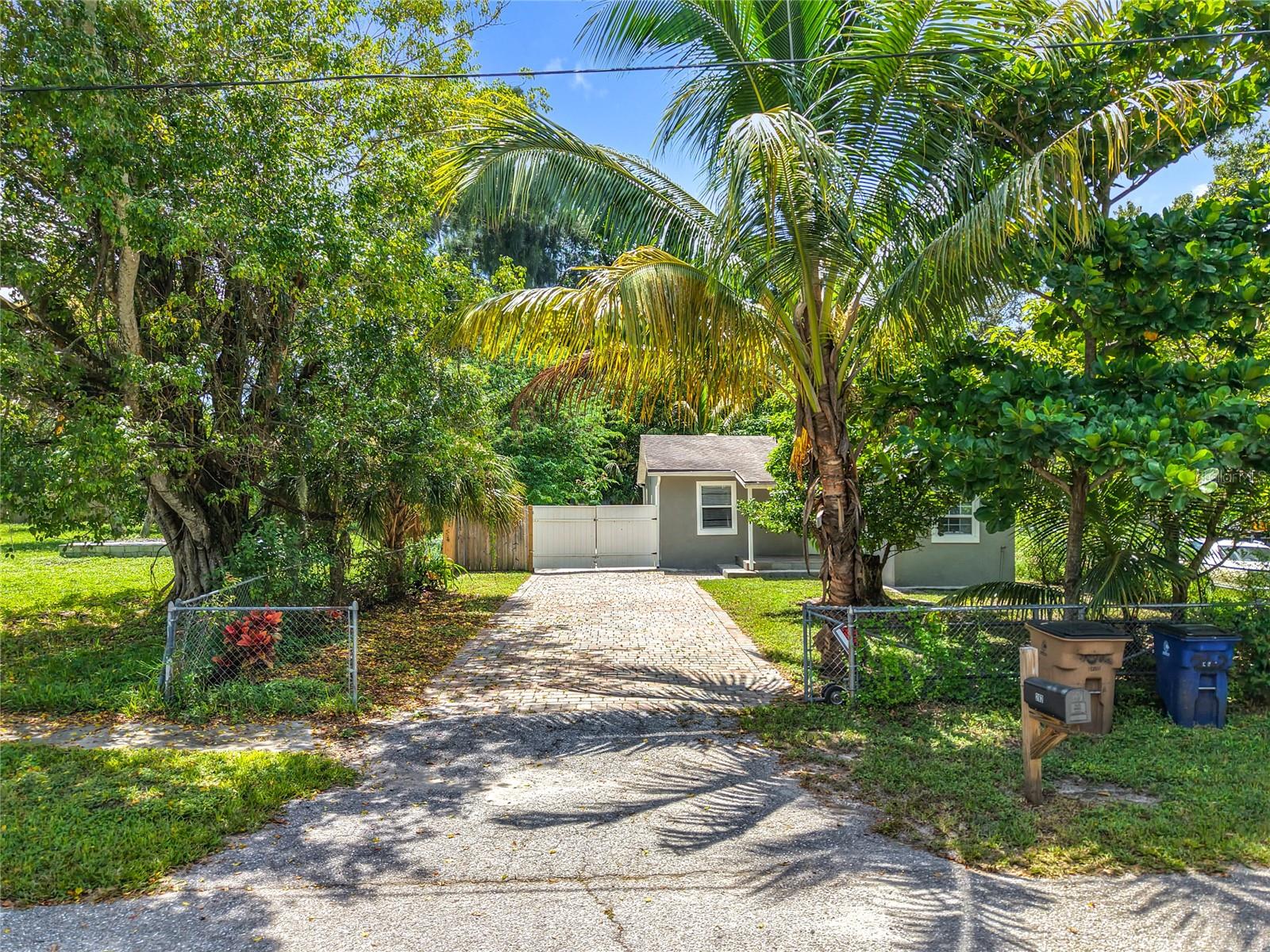 Charming Fort Myers Home!
- Welcome to this inviting 3-bedroom, 2-bathroom home located in Russell Park. From the moment you arrive, you will be drawn to the large front porch – the perfect spot to sip your morning coffee and greet the day. Step inside and you will immediately notice the many thoughtful upgrades and improvements that make this home move-in ready.
The kitchen is a true highlight, featuring granite countertops, stainless steel appliances, and ample cabinet space, making it as functional as it is stylish. The open layout flows seamlessly into the living and dining areas, creating a welcoming space for entertaining family and friends.
The master suite offers comfort and privacy, while two additional bedrooms provide flexibility for family, guests, or a home office. Both bathrooms are tastefully updated with modern finishes.
In the back, the screened lanai invites you to relax and enjoy the Florida lifestyle year-round. Whether it is quiet evenings or weekend gatherings, this space will quickly become a favorite.
Conveniently located near schools, shopping, dining, and with easy access to Interstate 75 and downtown Fort Myers, this home combines modern living with neighborhood charm.