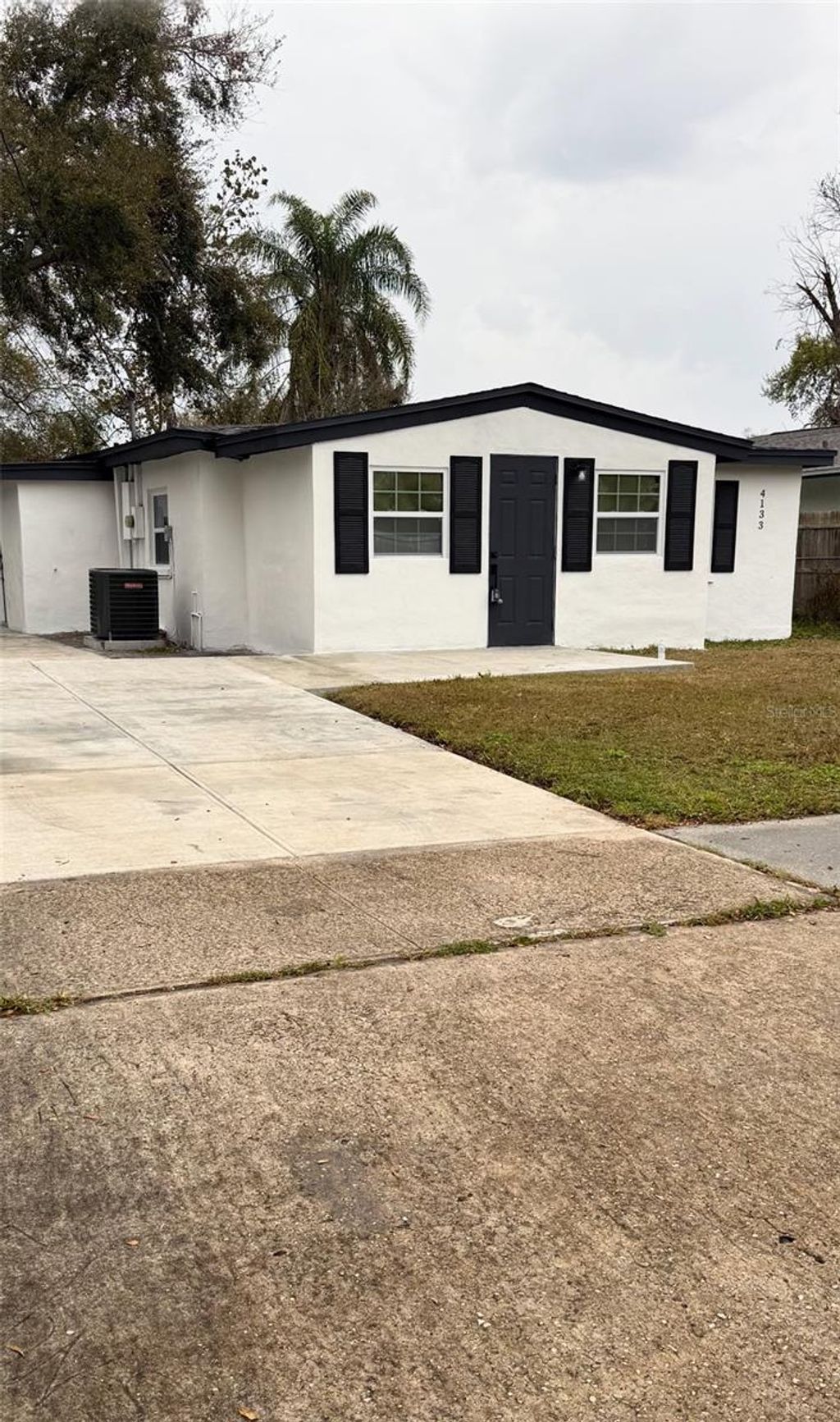 Photo of 4133 Cepeda Street, Orlando, FL 32811 (MLS # O6372463)