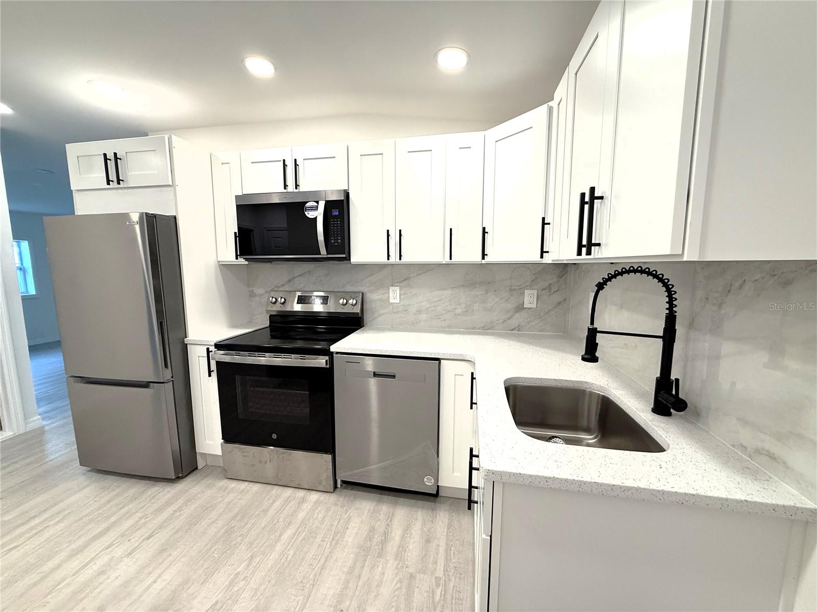 ROOSEVELT PARK - Residential