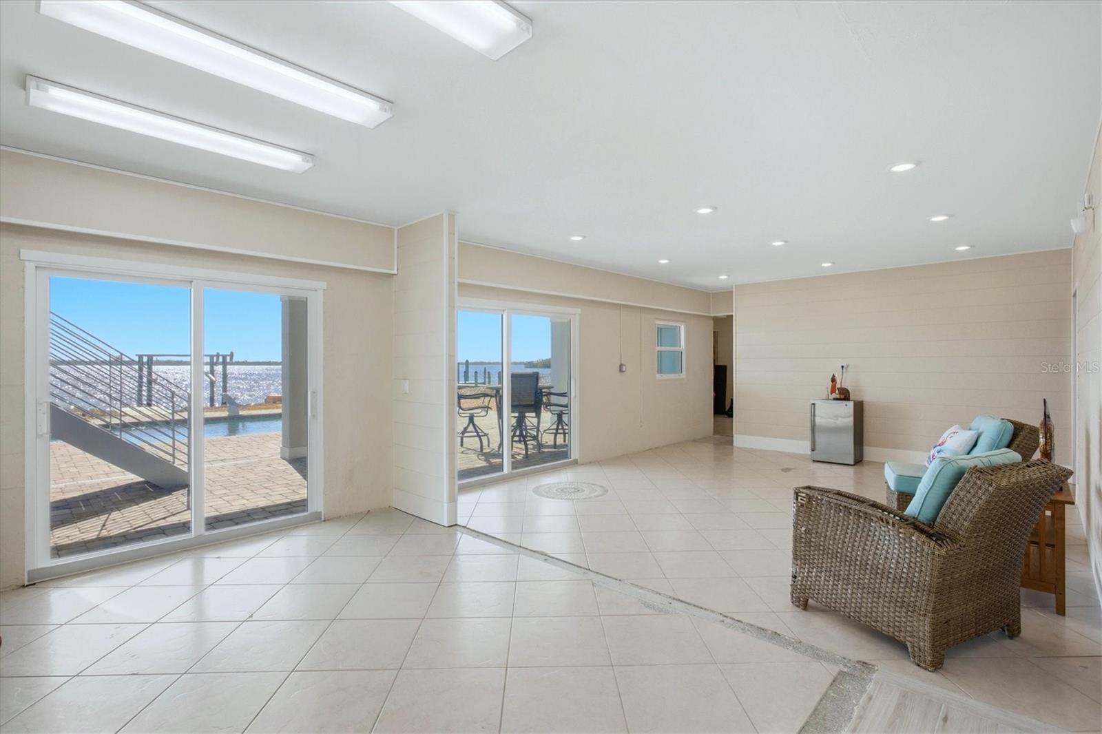 LEMON BAY PARK - Residential