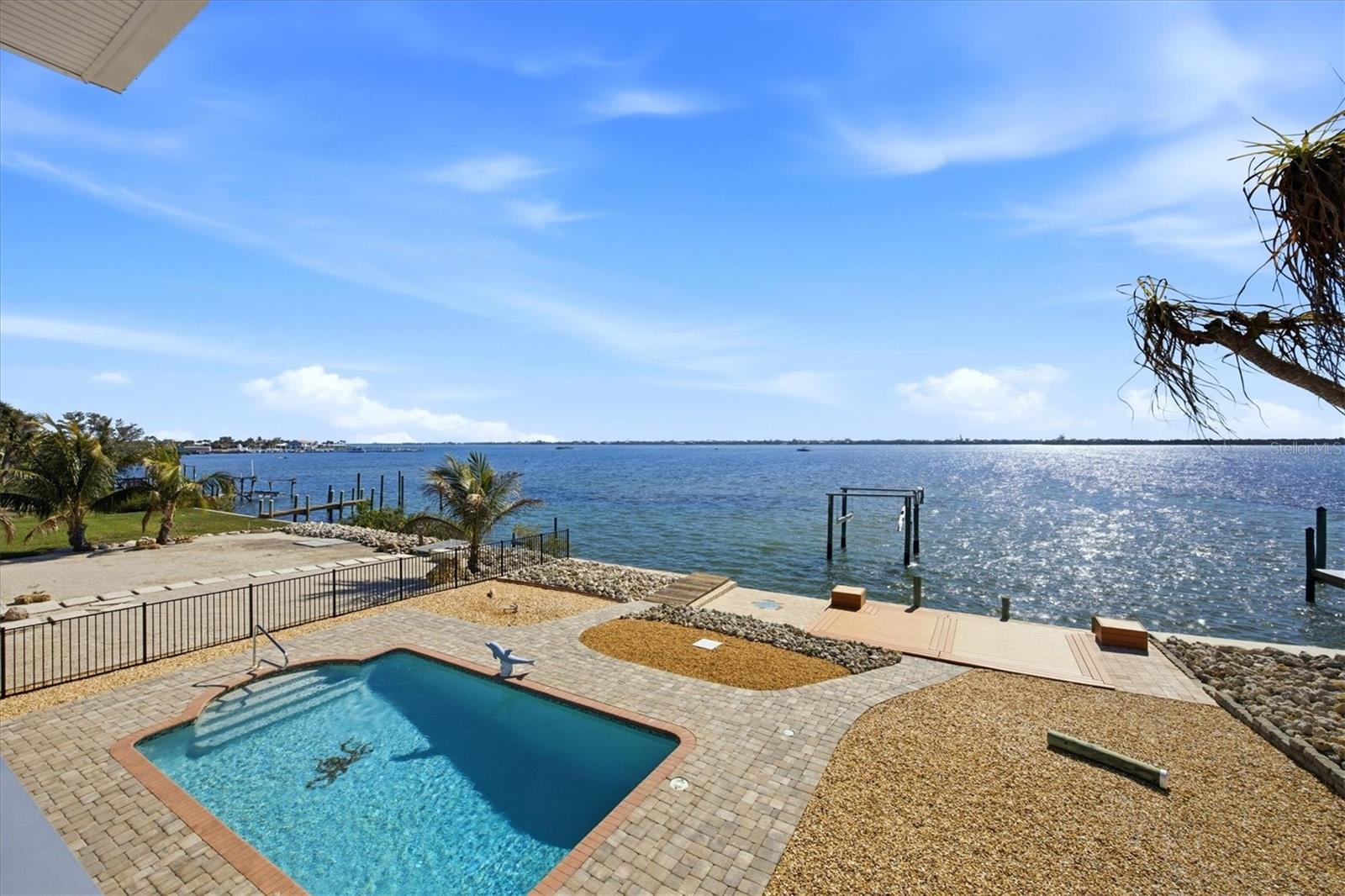 LEMON BAY PARK - Residential