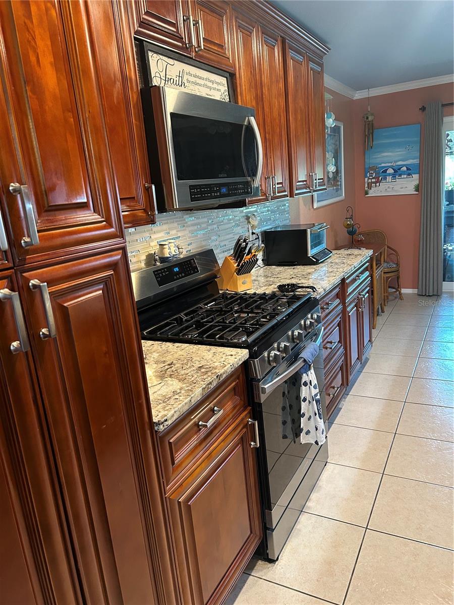 6190 80TH STREET N 204