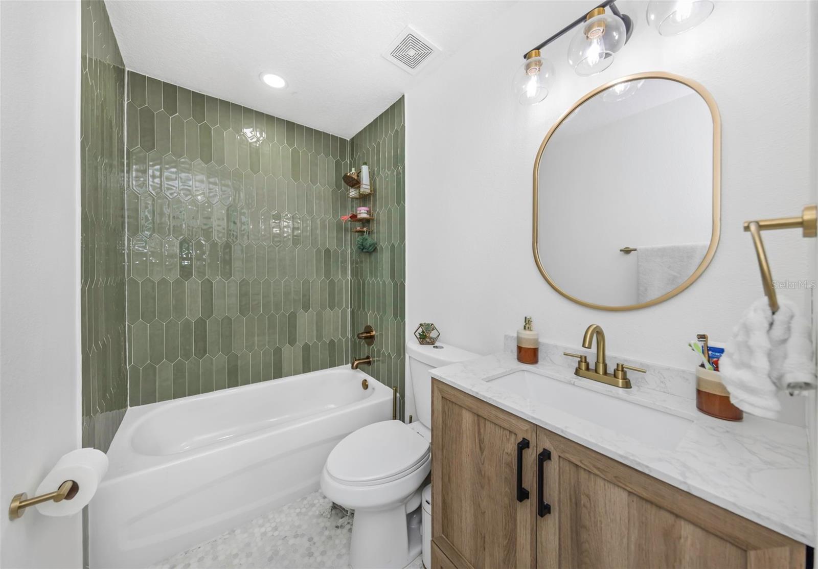 HARPER TERRACE - Residential