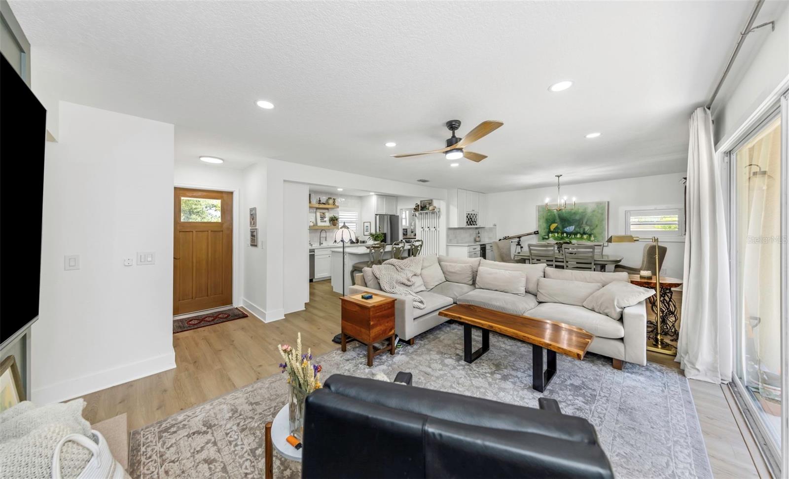 HARPER TERRACE - Residential