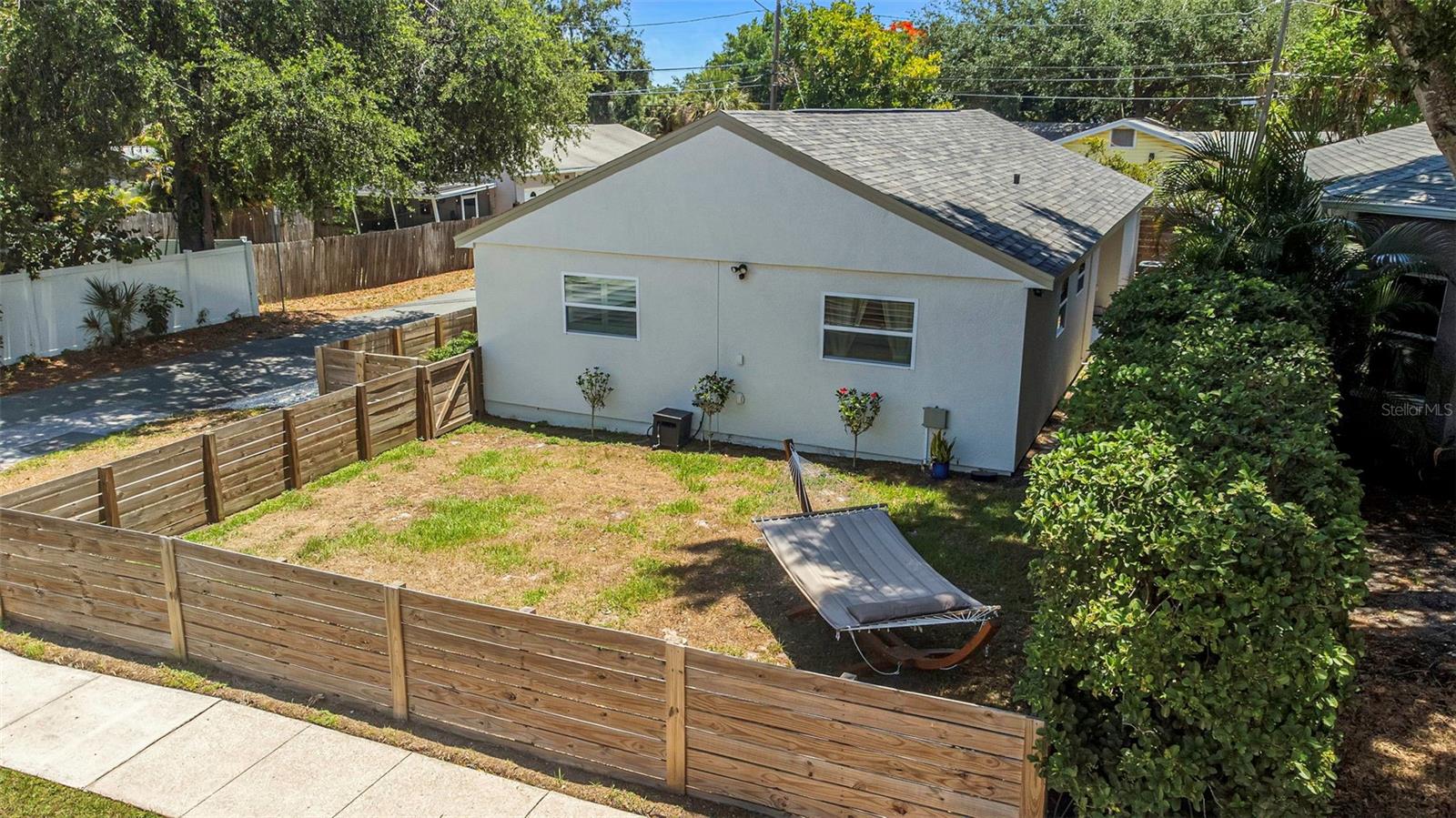 HARPER TERRACE - Residential