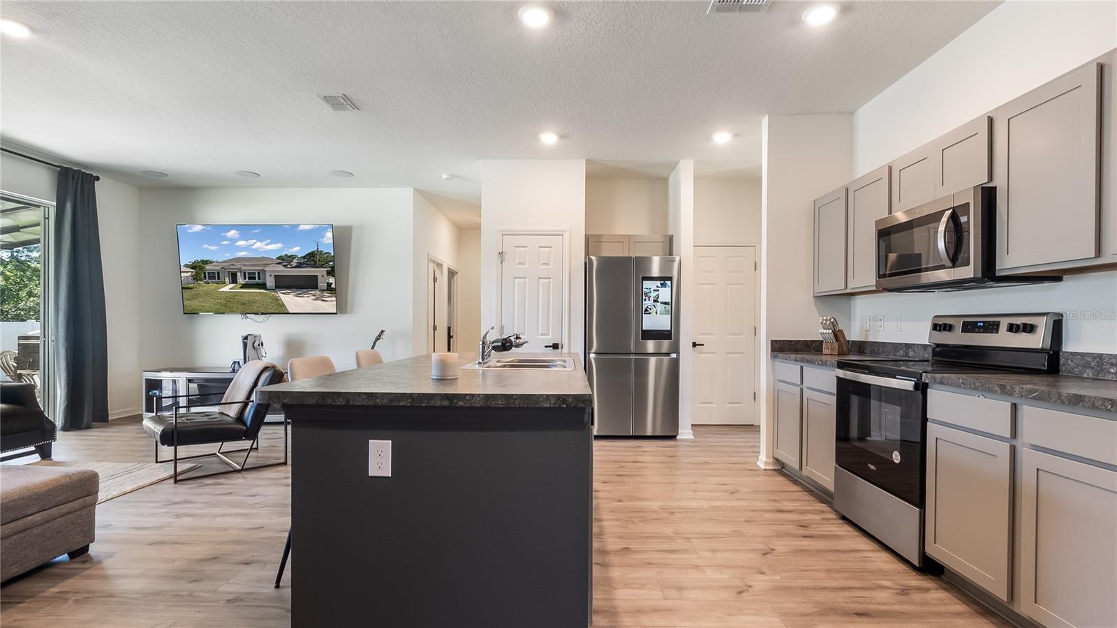 PORT ST LUCIE – SECTION 04 - Residential