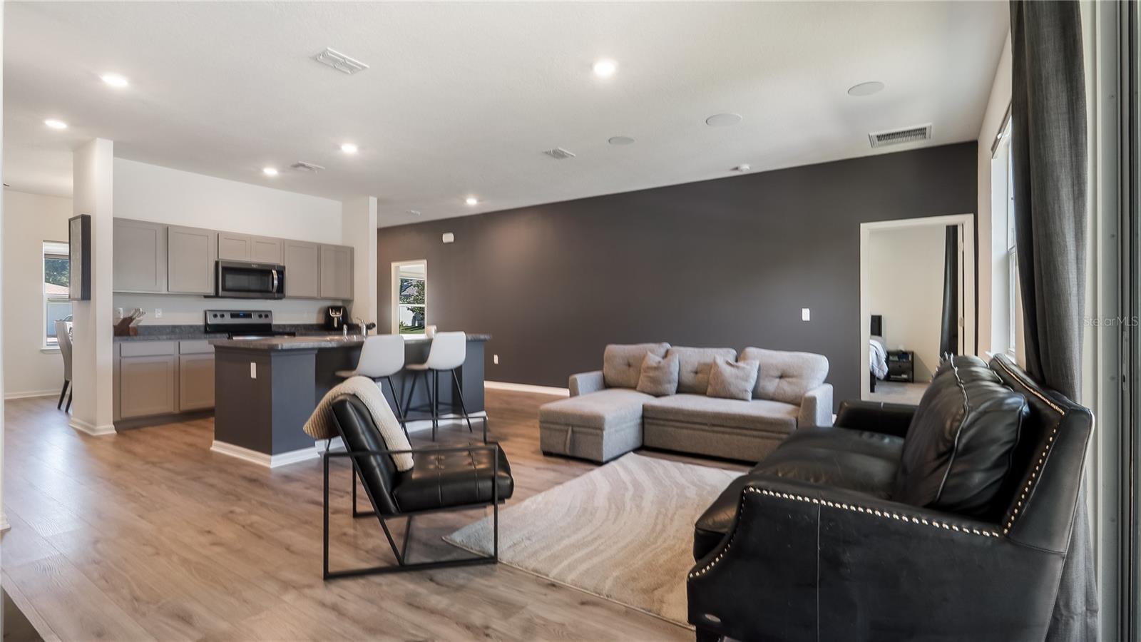 PORT ST LUCIE – SECTION 04 - Residential