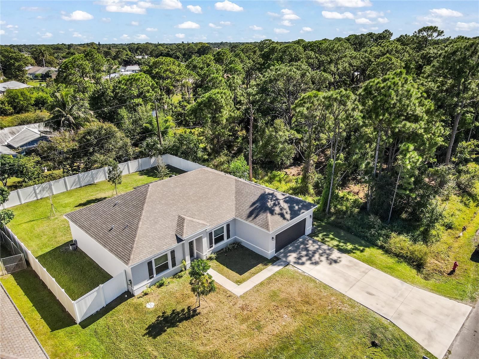 1261 SW CURRY STREET