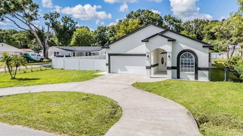 8905 W HAMILTON AVENUE TAMPA FL 33615