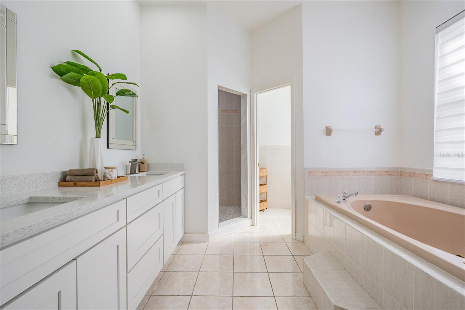 LANE FARMS SUB - Residential