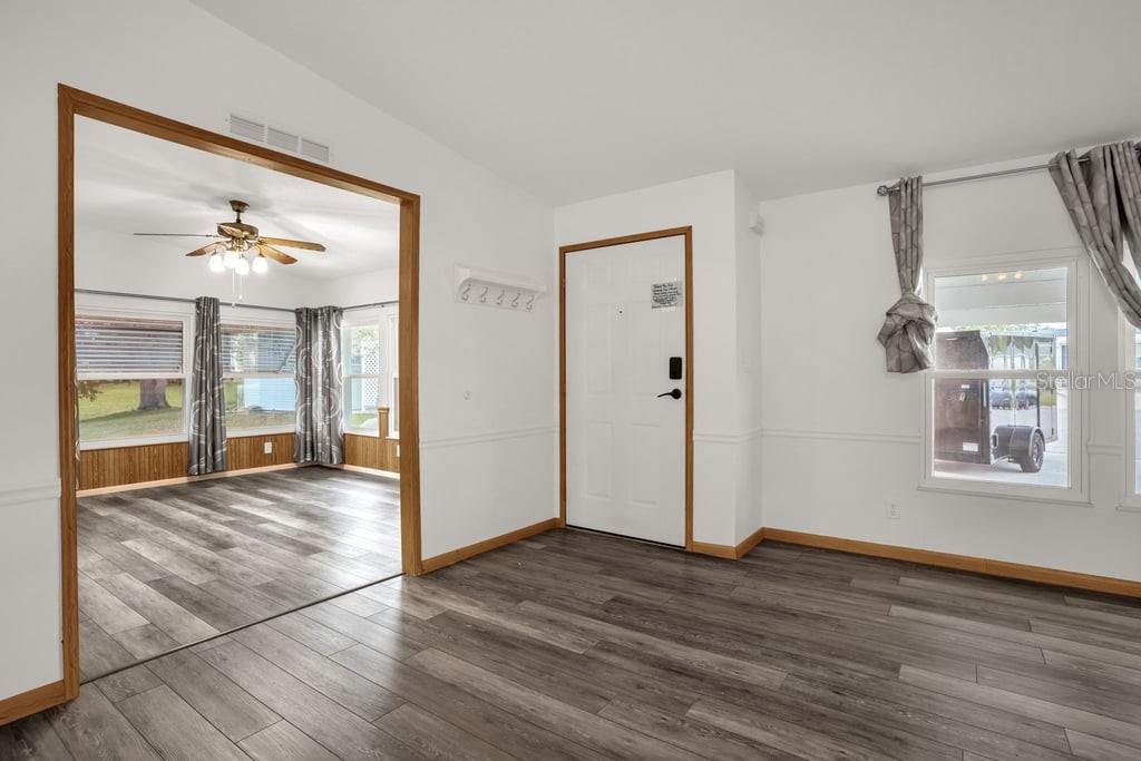 4114 MYRTLE OAK COURT 852