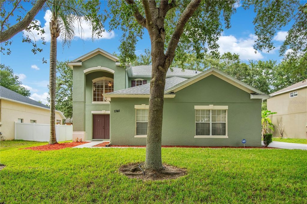 Photo of 1341 Kintla Road, Apopka, FL 32712 (MLS # O6408344)
