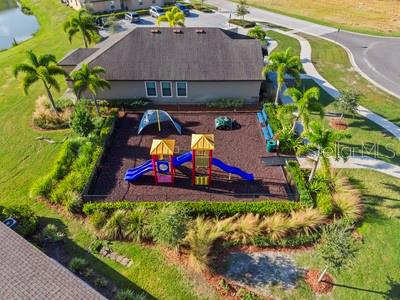 CELEBRATION POINTE - Residential