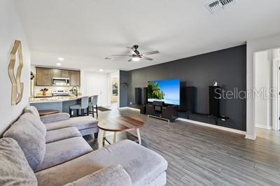 CELEBRATION POINTE - Residential