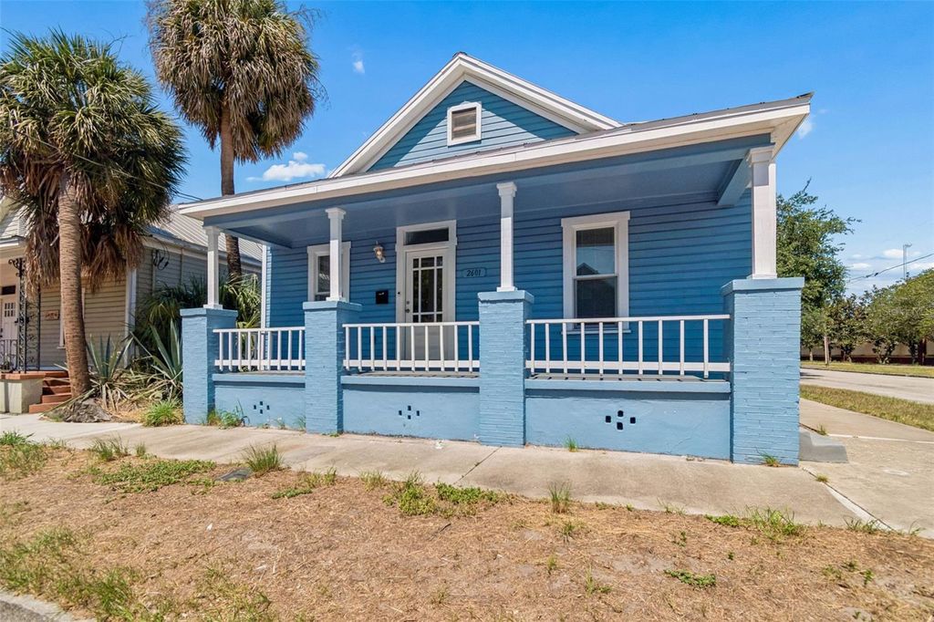 Photo of 2601 N 19th Street, Tampa, FL 33605 (MLS # TB8524684)