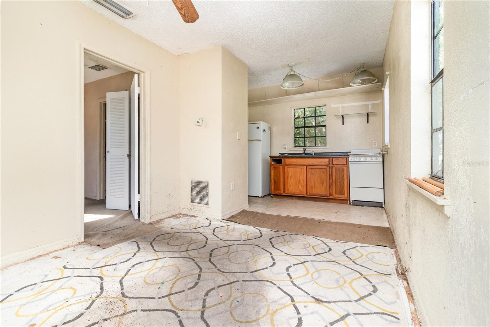 WOODRUFFS SUB FRANK L - Commercial Sale