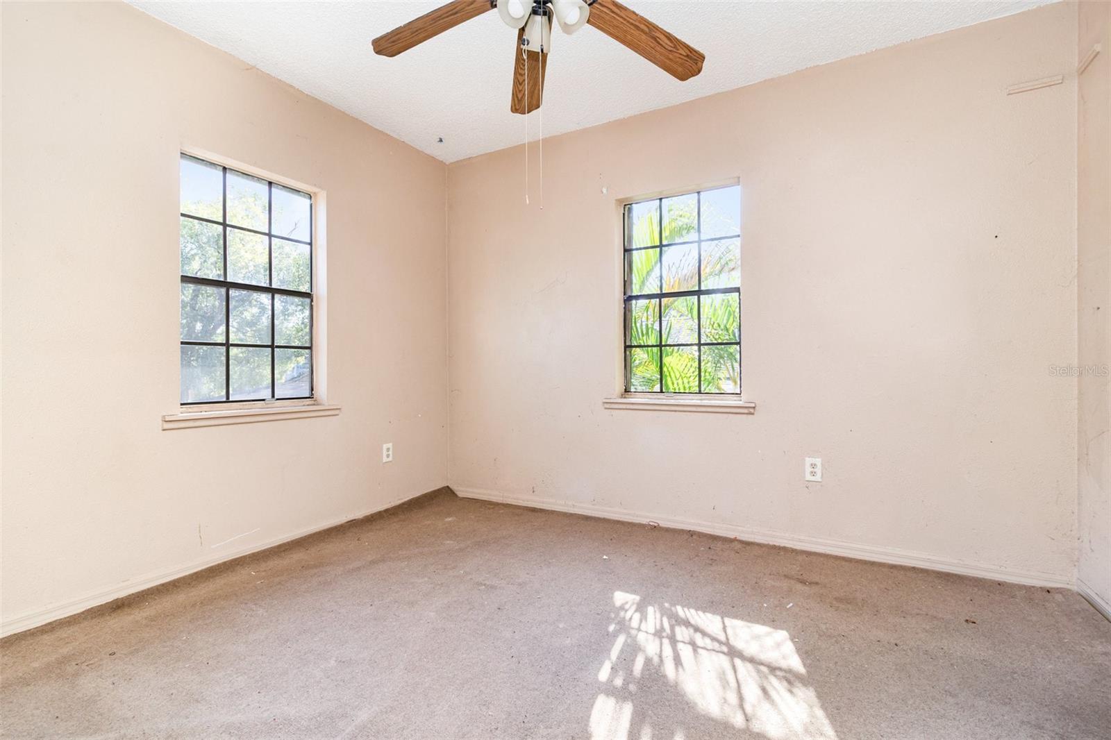 WOODRUFFS SUB FRANK L - Commercial Sale