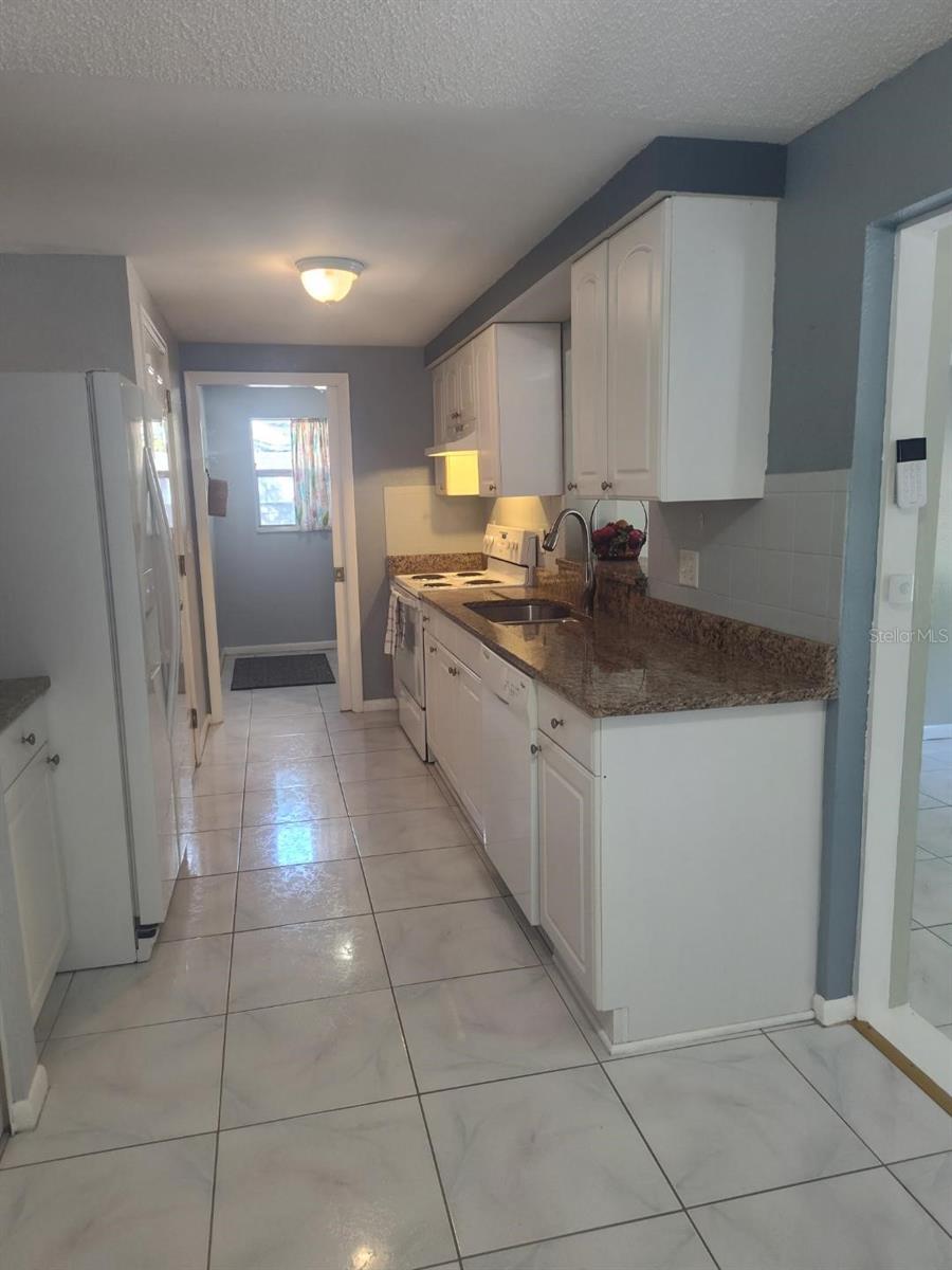 GULFVIEW RIDGE - Residential Lease