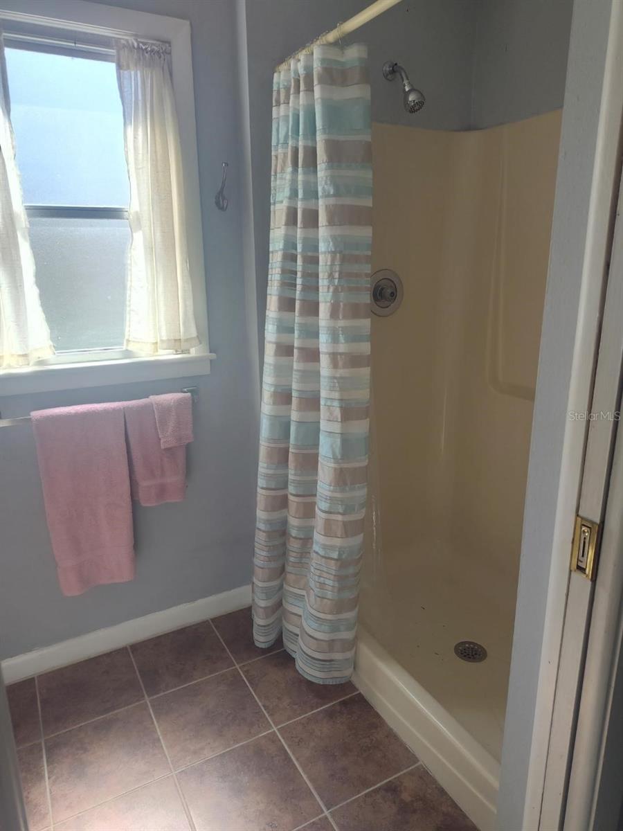 GULFVIEW RIDGE - Residential Lease