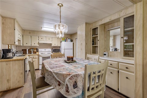 Tiny photo for 35737 Shelley Drive, Leesburg, FL 34788 (MLS # G5115914)