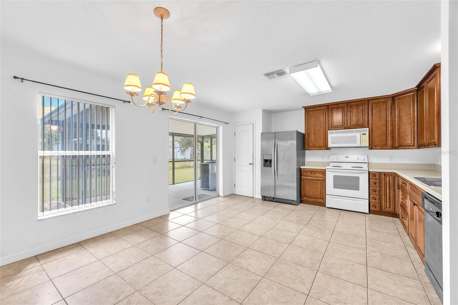 LAKE ST CHARLES UN 13 & 14 - Residential Lease