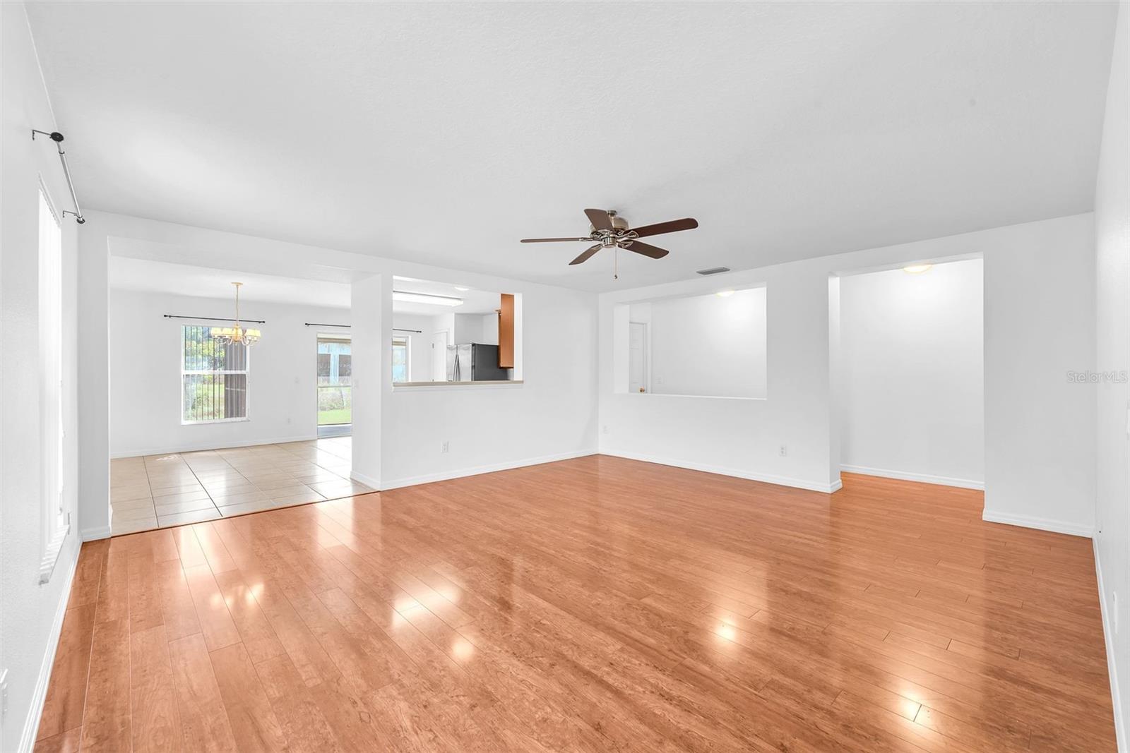 LAKE ST CHARLES UN 13 & 14 - Residential Lease