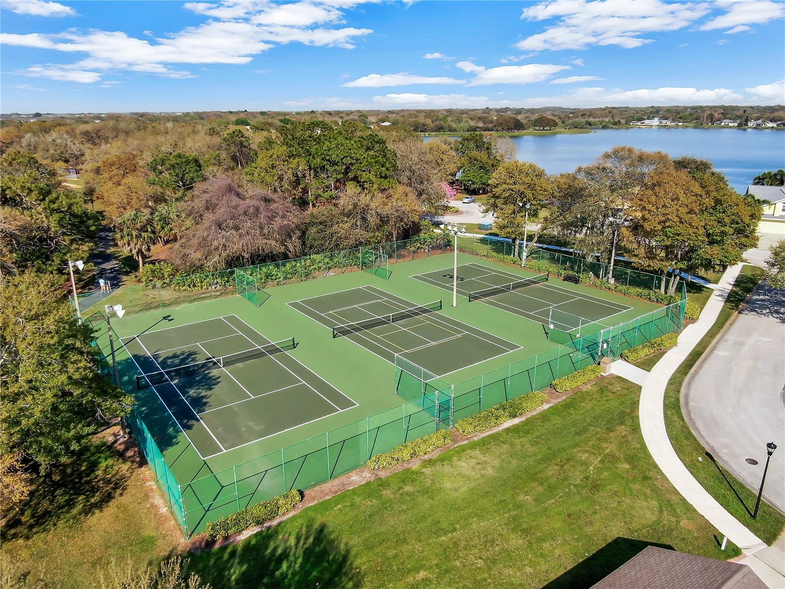 LAKE ST CHARLES UN 13 & 14 - Residential Lease