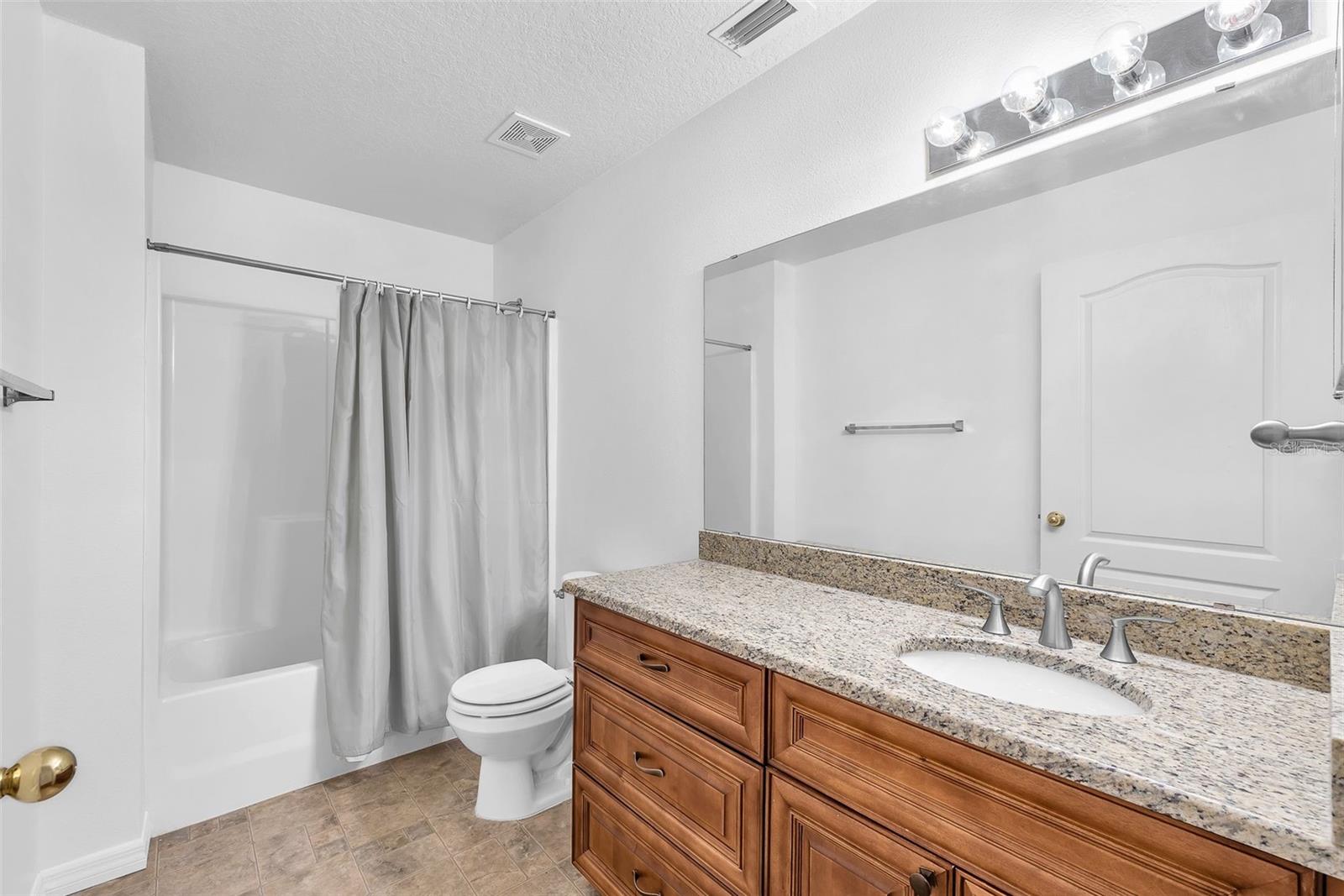 LAKE ST CHARLES UN 13 & 14 - Residential Lease