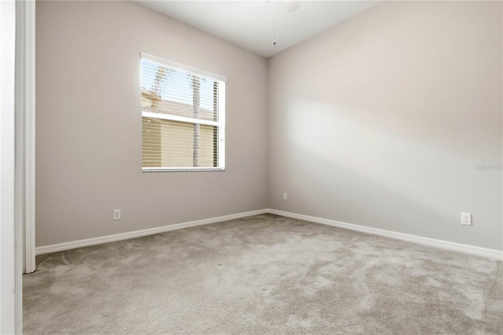 VALENCIA LAKES TR J PH 2 - Residential