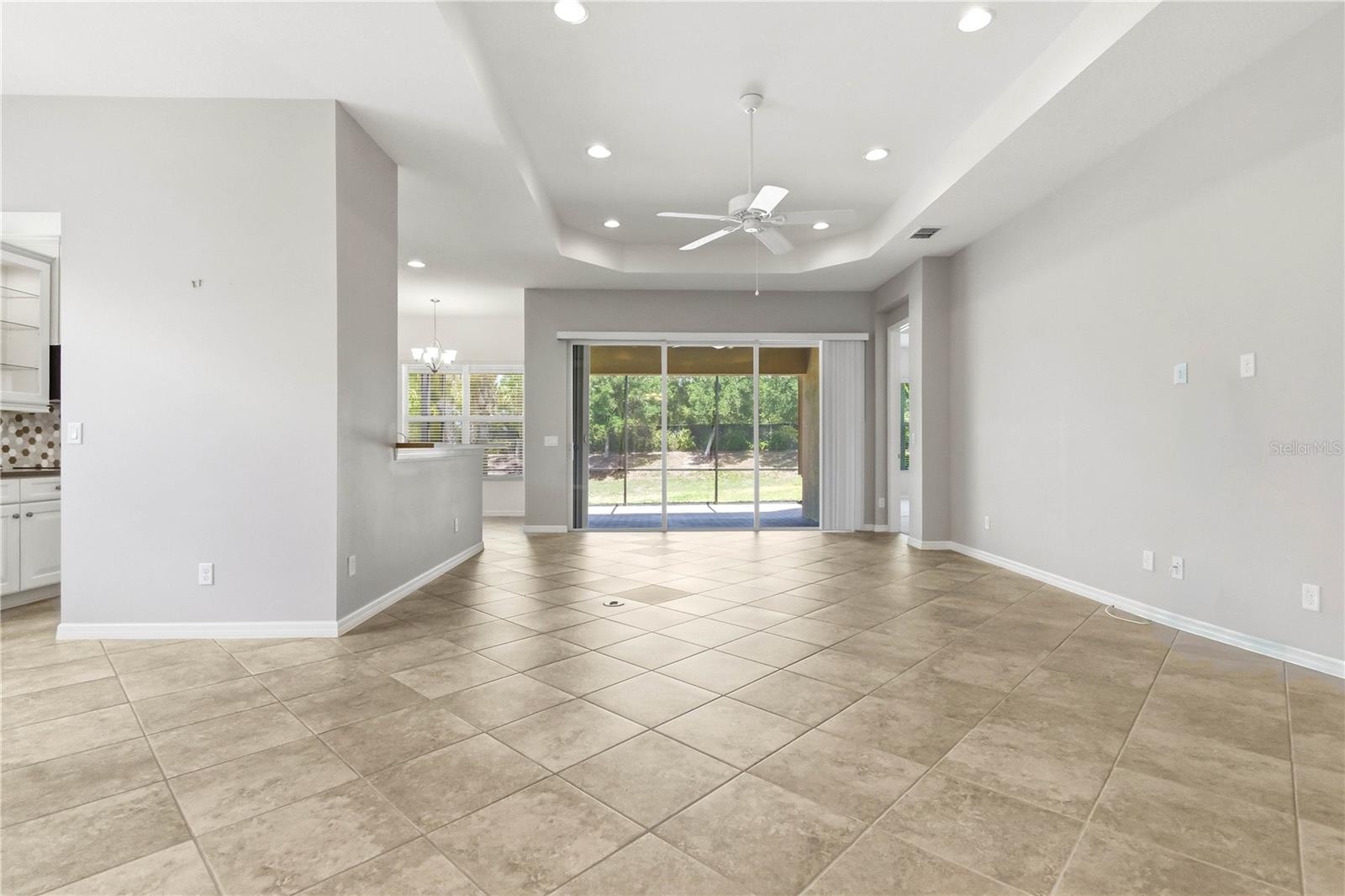 VALENCIA LAKES TR J PH 2 - Residential