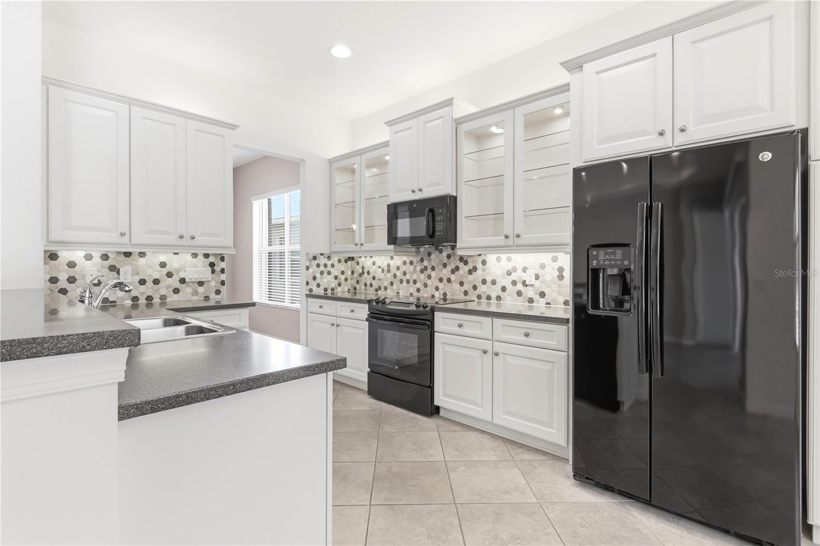 VALENCIA LAKES TR J PH 2 - Residential