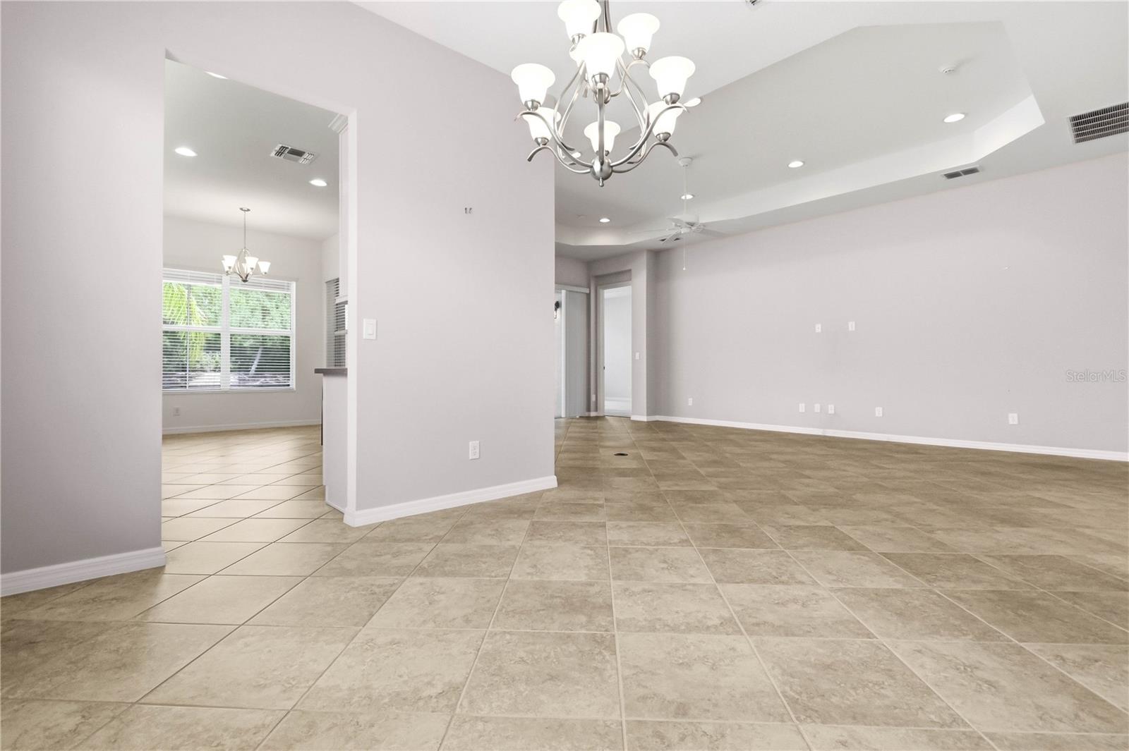 VALENCIA LAKES TR J PH 2 - Residential