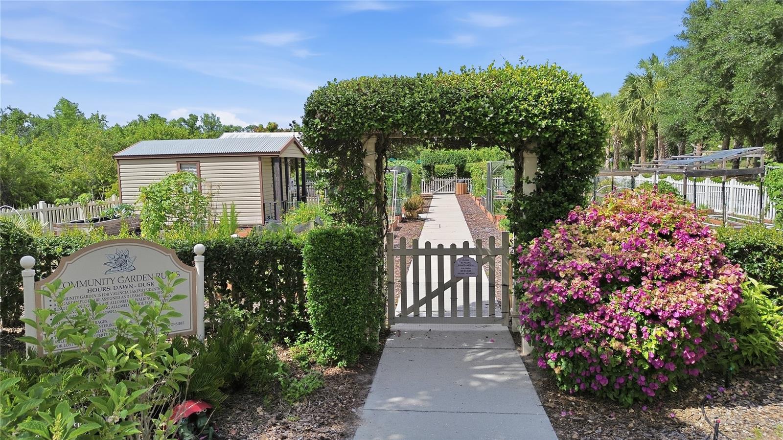 VALENCIA LAKES TR J PH 2 - Residential