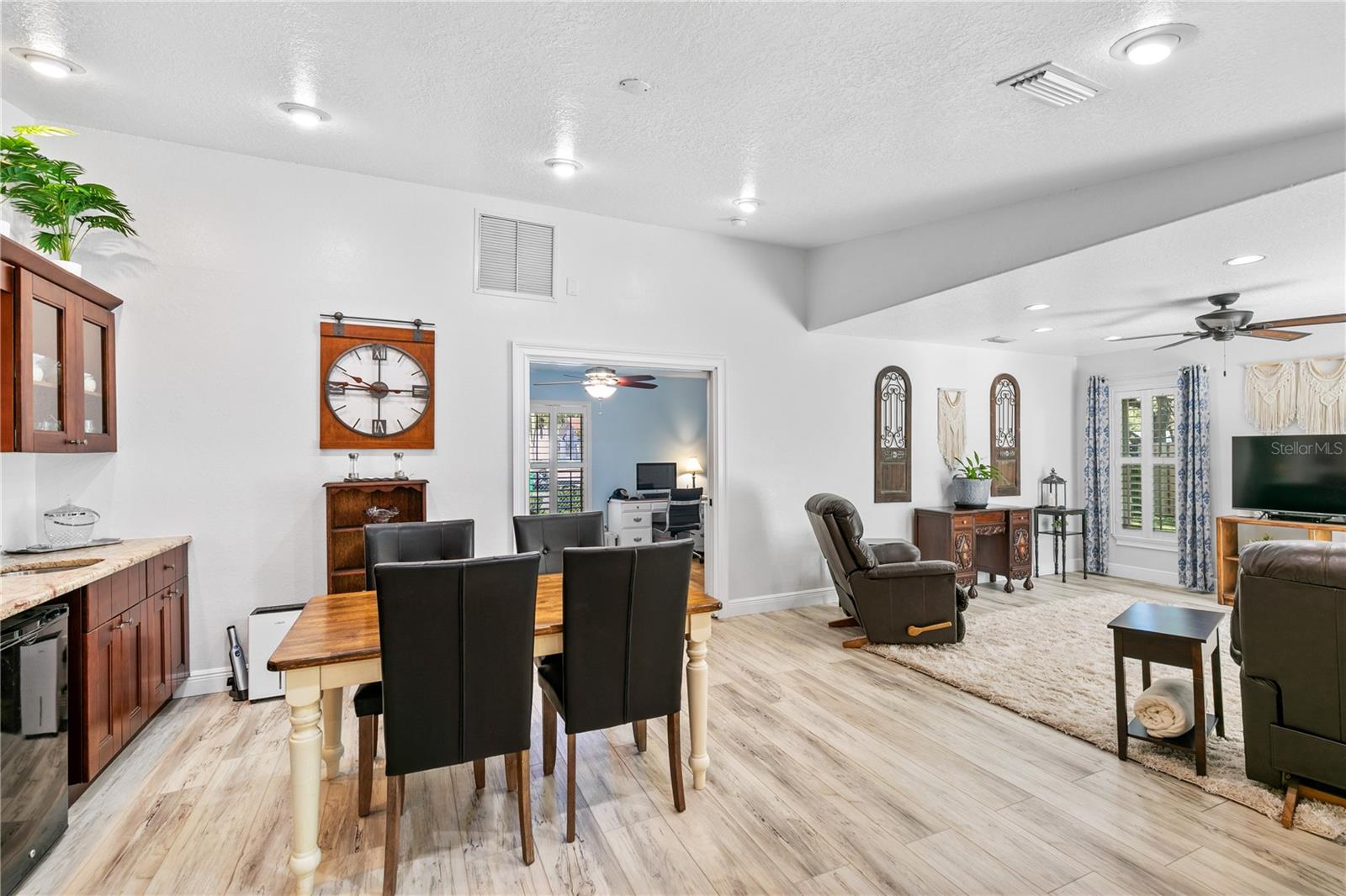 PORT ST JOHN UNIT 02 - Residential