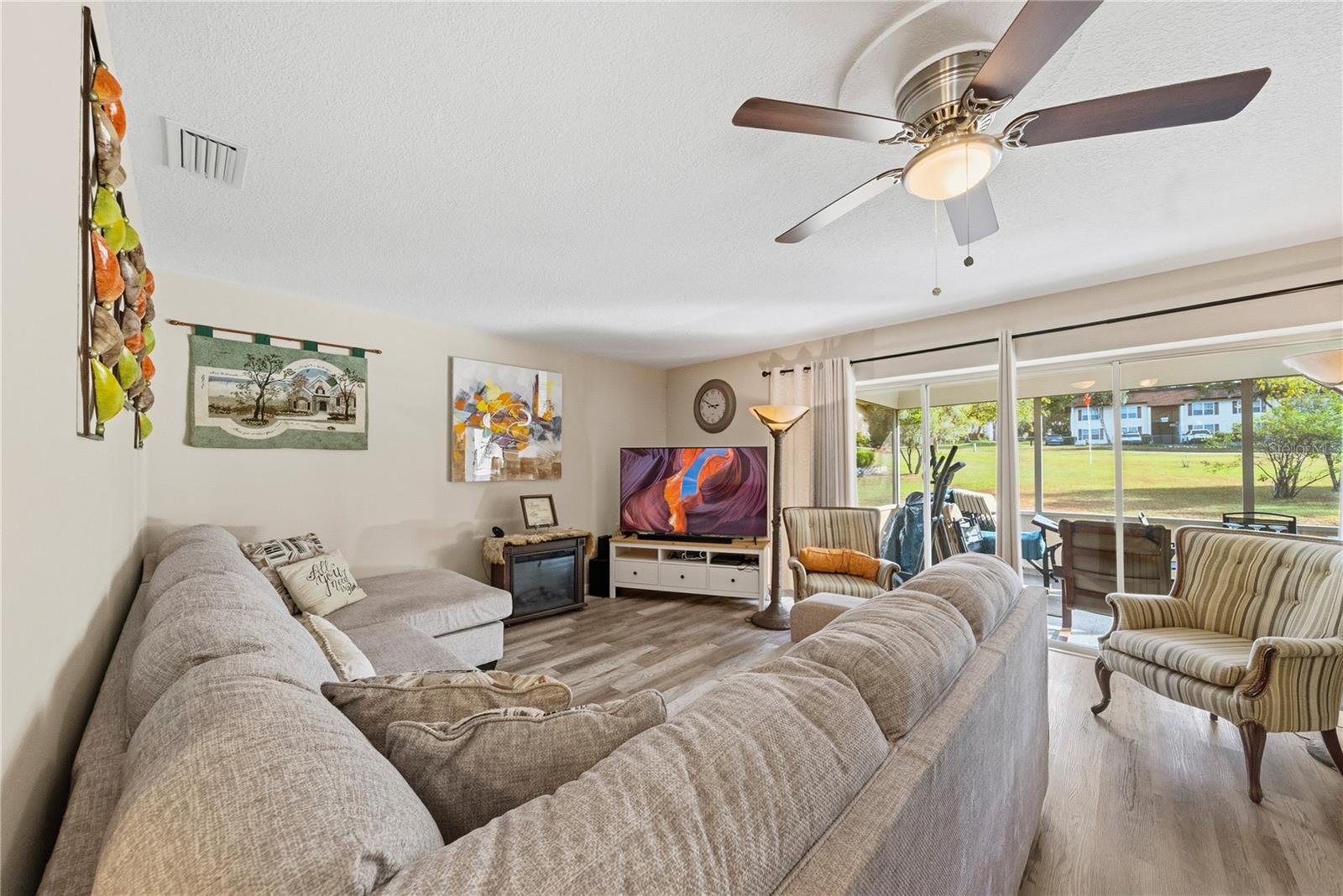 INVERNESS ACRES UNIT 02 AKA INVERNESS VILLAGE - Residential