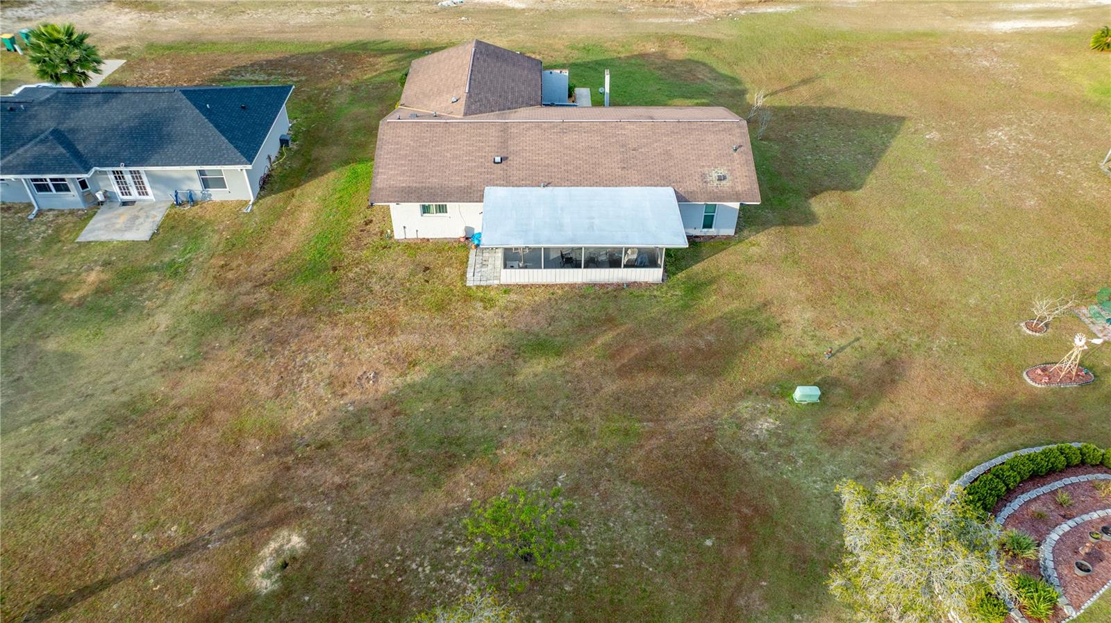 INVERNESS ACRES UNIT 02 AKA INVERNESS VILLAGE - Residential