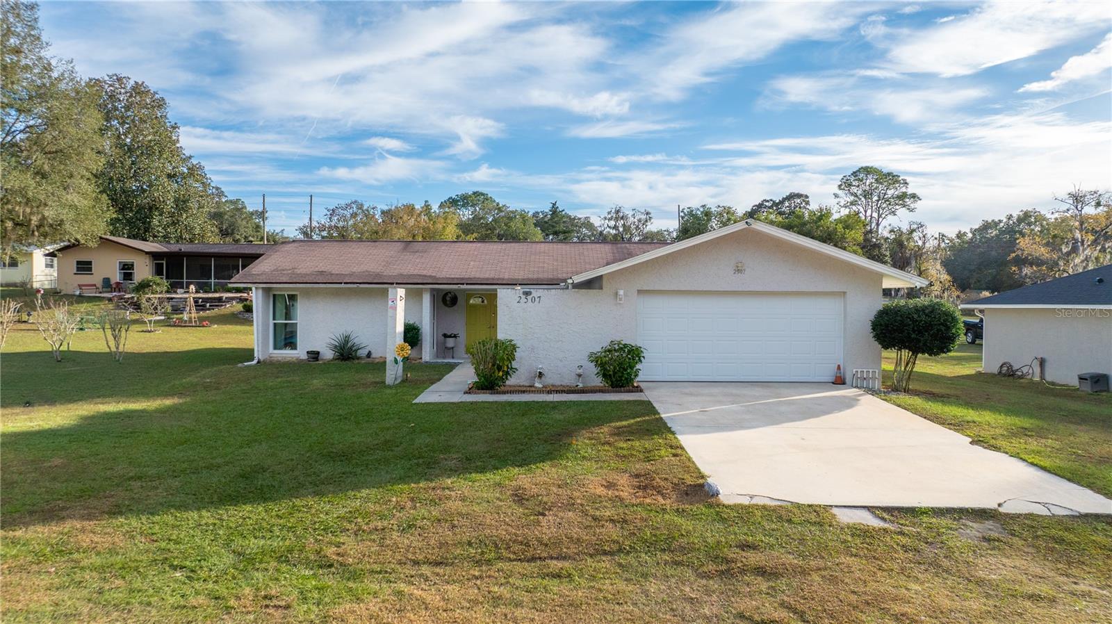 INVERNESS ACRES UNIT 02 AKA INVERNESS VILLAGE - Residential