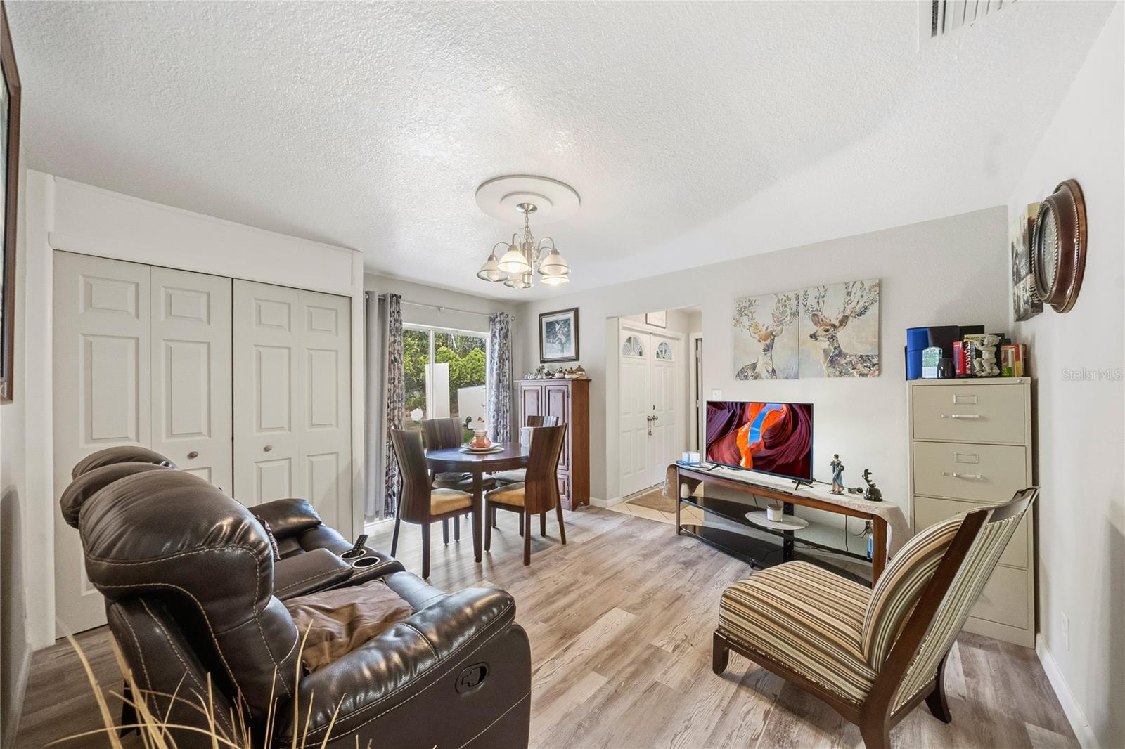 INVERNESS ACRES UNIT 02 AKA INVERNESS VILLAGE - Residential