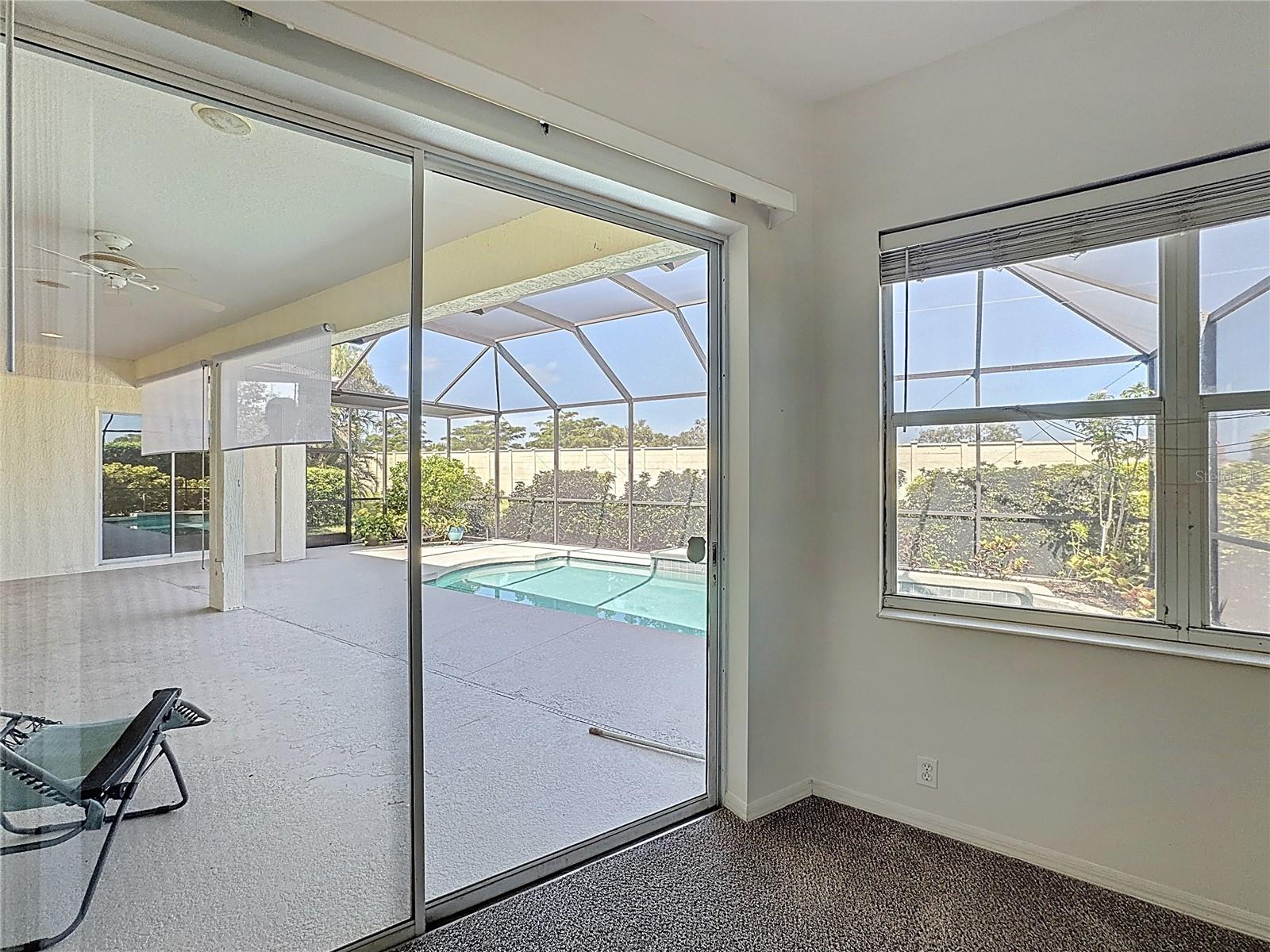 PELICAN POINTE GOLF & COUNTRY CLUB - Residential