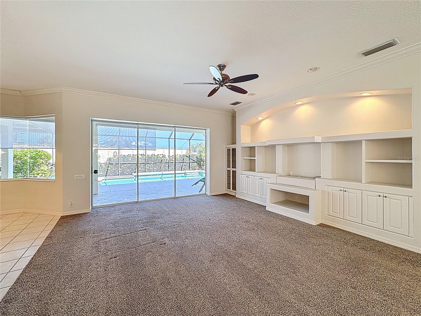 600 COCKATOO CIRCLE
