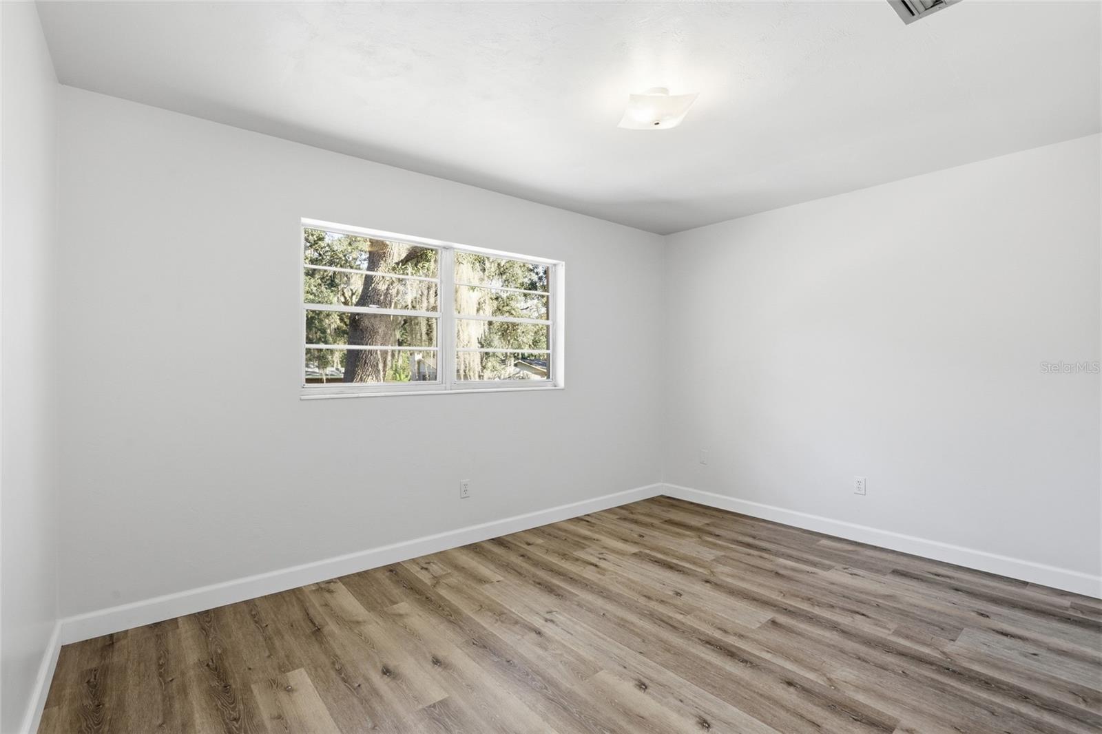 SUBURBAN HEIGHTS - Residential