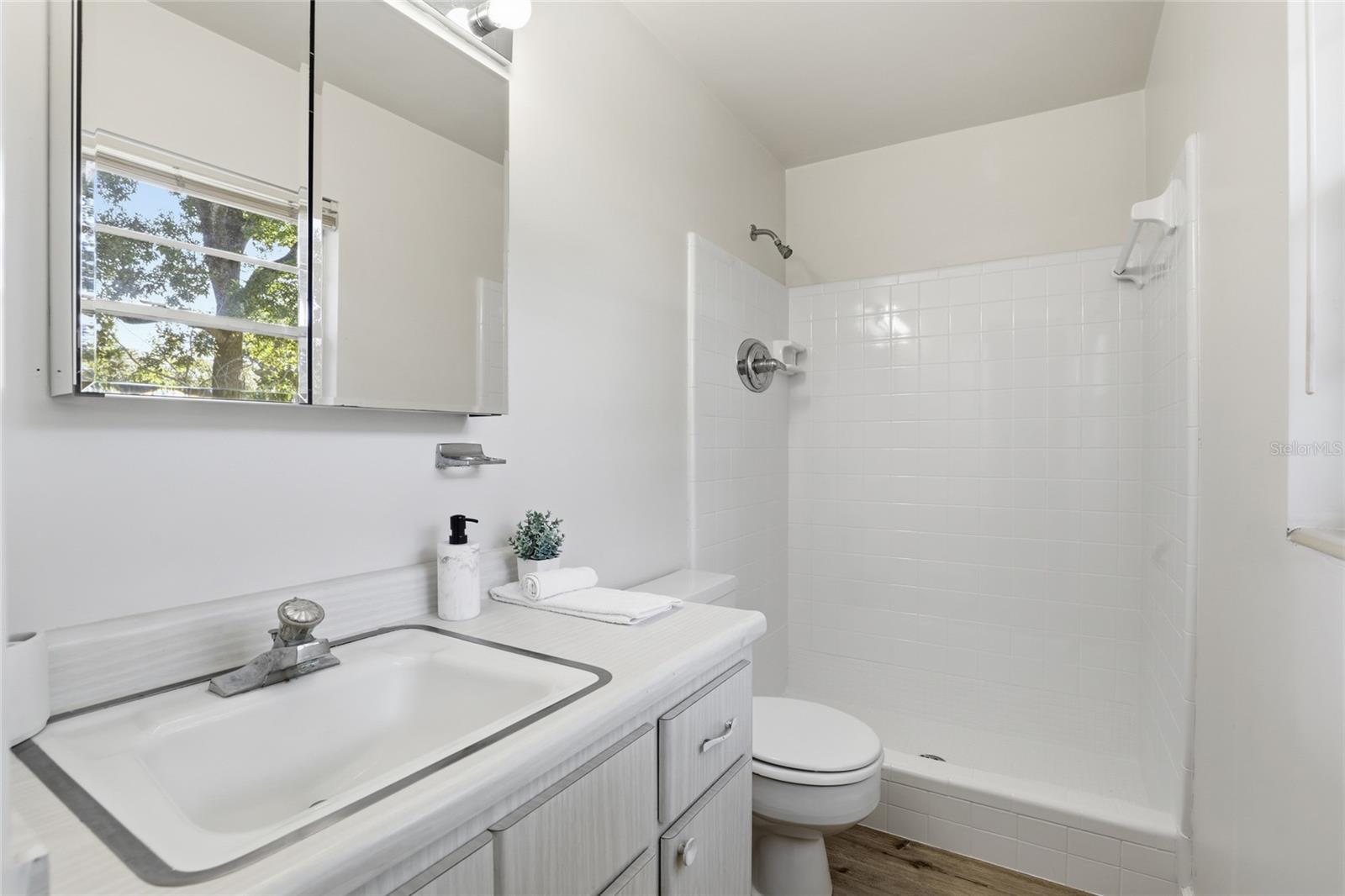 SUBURBAN HEIGHTS - Residential