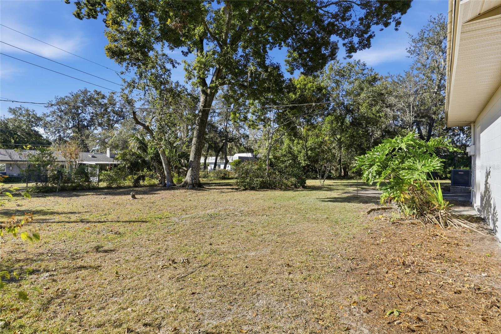 SUBURBAN HEIGHTS - Residential