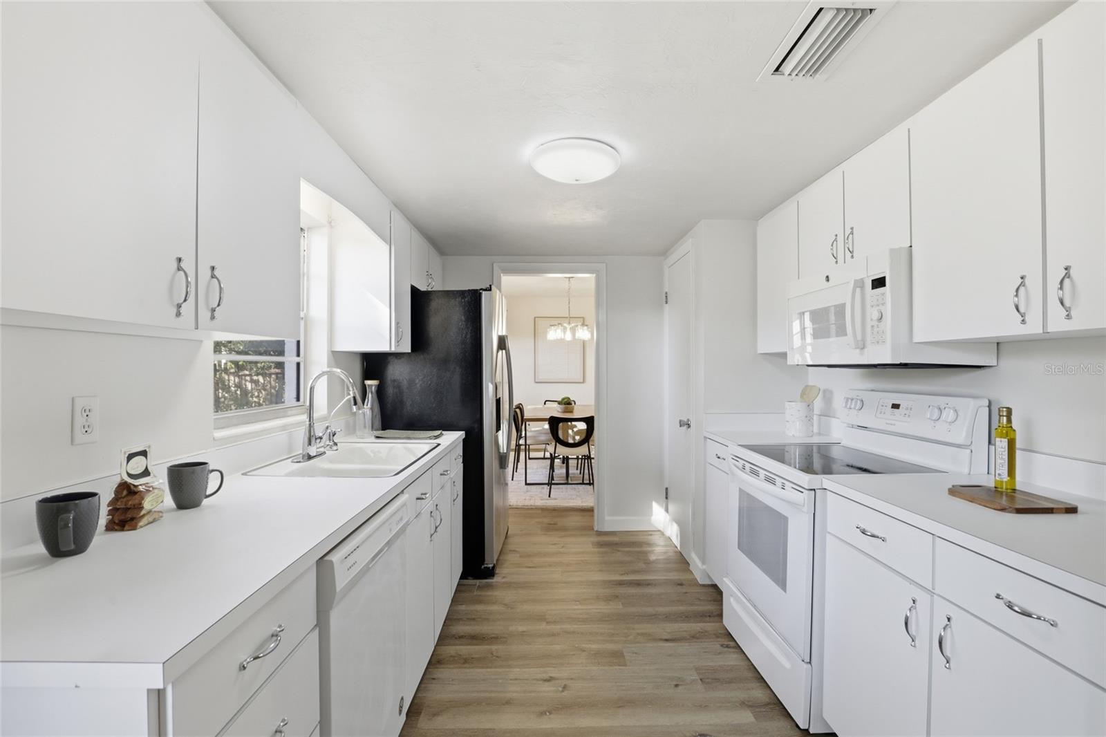 SUBURBAN HEIGHTS - Residential